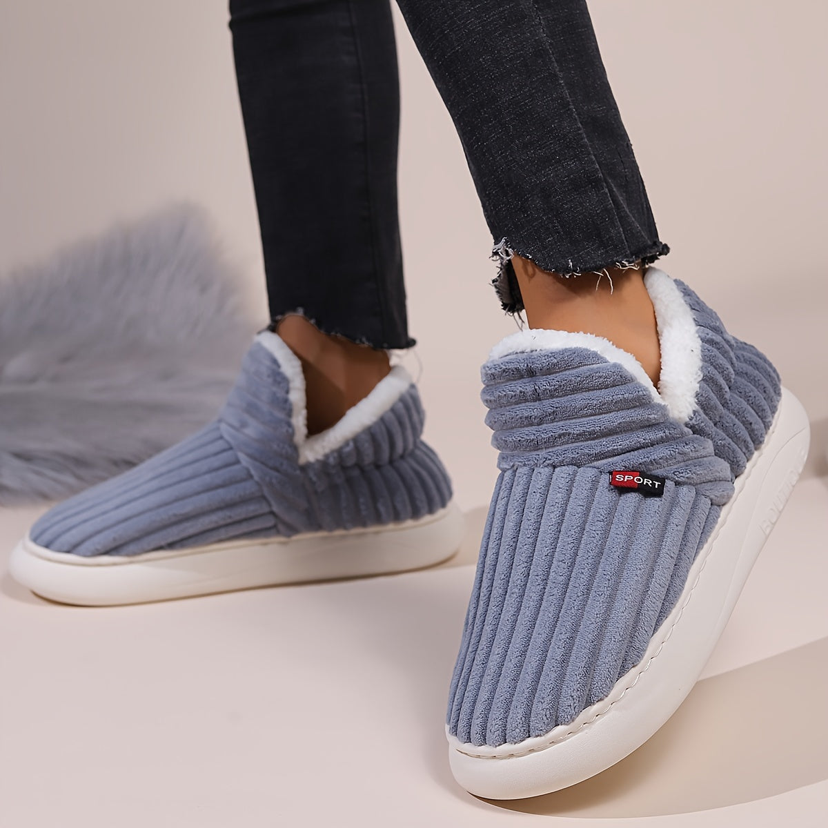Amaia | Zapatillas de Casa Cerradas con Interior Afelpado
