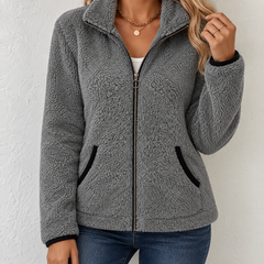 Clorinda | Chaqueta con Cremallera y Ribetes en Contraste