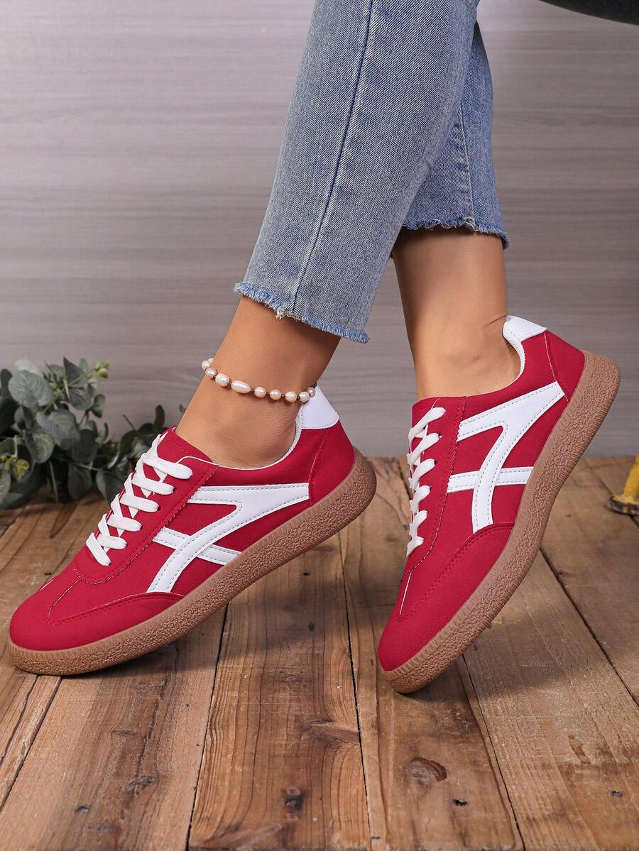 Nieuwe casual sportschoenen, modieuze veelzijdige Duitse trainingschoenen, dameschoenen met vetersluiting, studentenschoenen