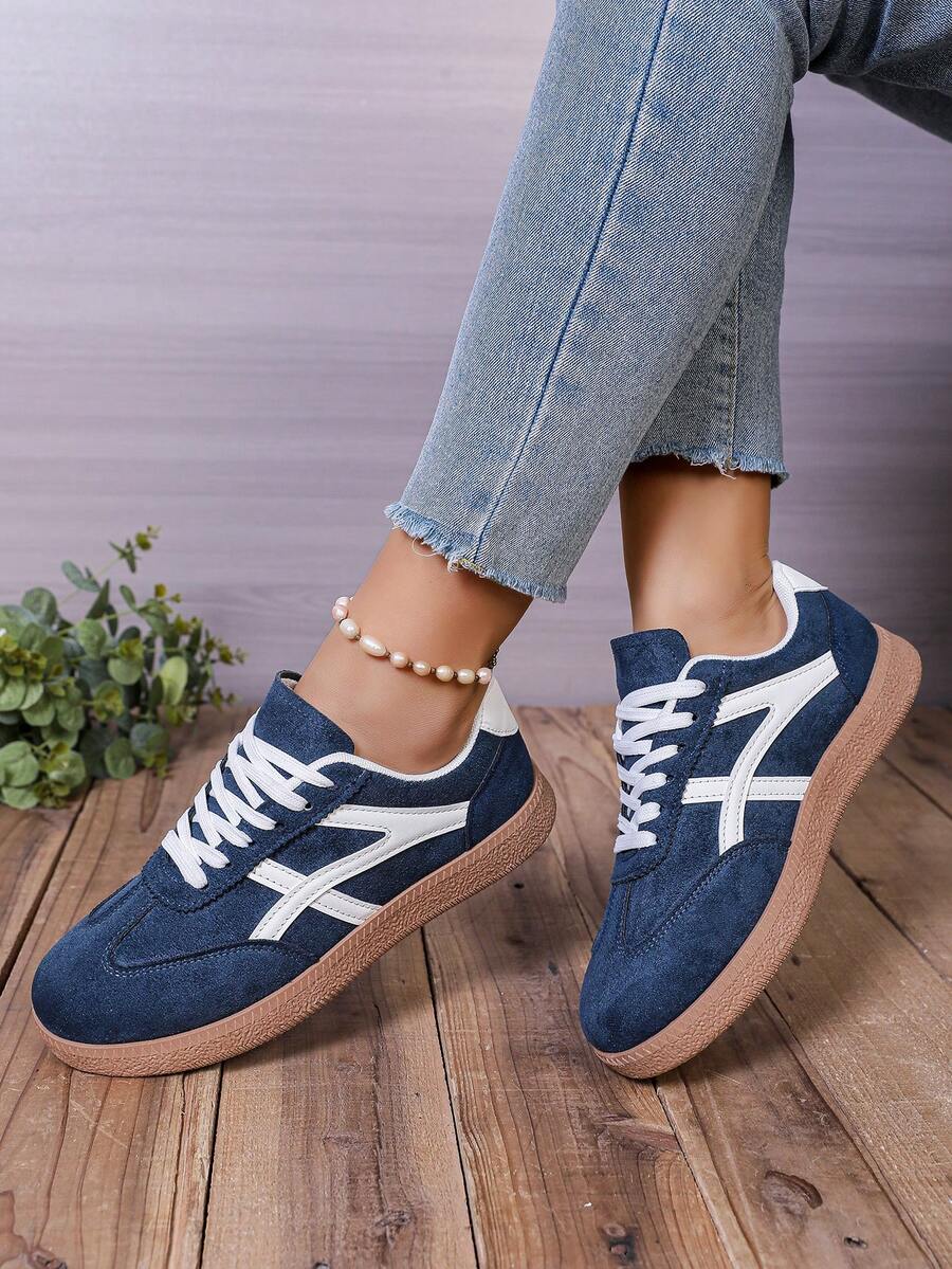 Nieuwe casual sportschoenen, modieuze veelzijdige Duitse trainingschoenen, dameschoenen met vetersluiting, studentenschoenen