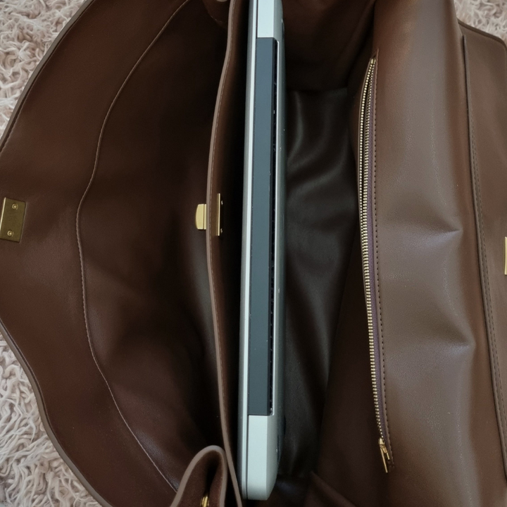 Harper | Bolso de hombro (gamuza)