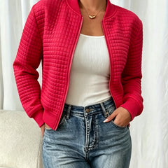 Chaqueta Miriam en rojo, de perfil