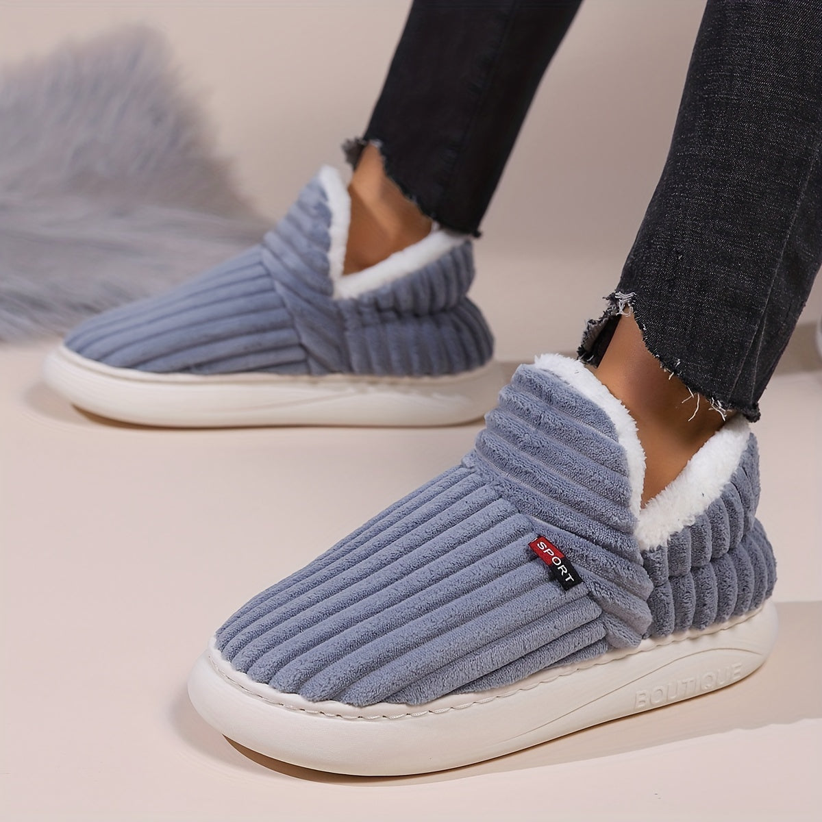 Amaia | Zapatillas de Casa Cerradas con Interior Afelpado