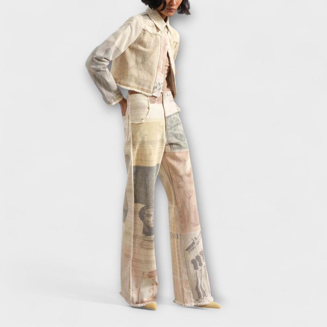 Rhea – Jeans de pierna ancha estampados con un toque vintage