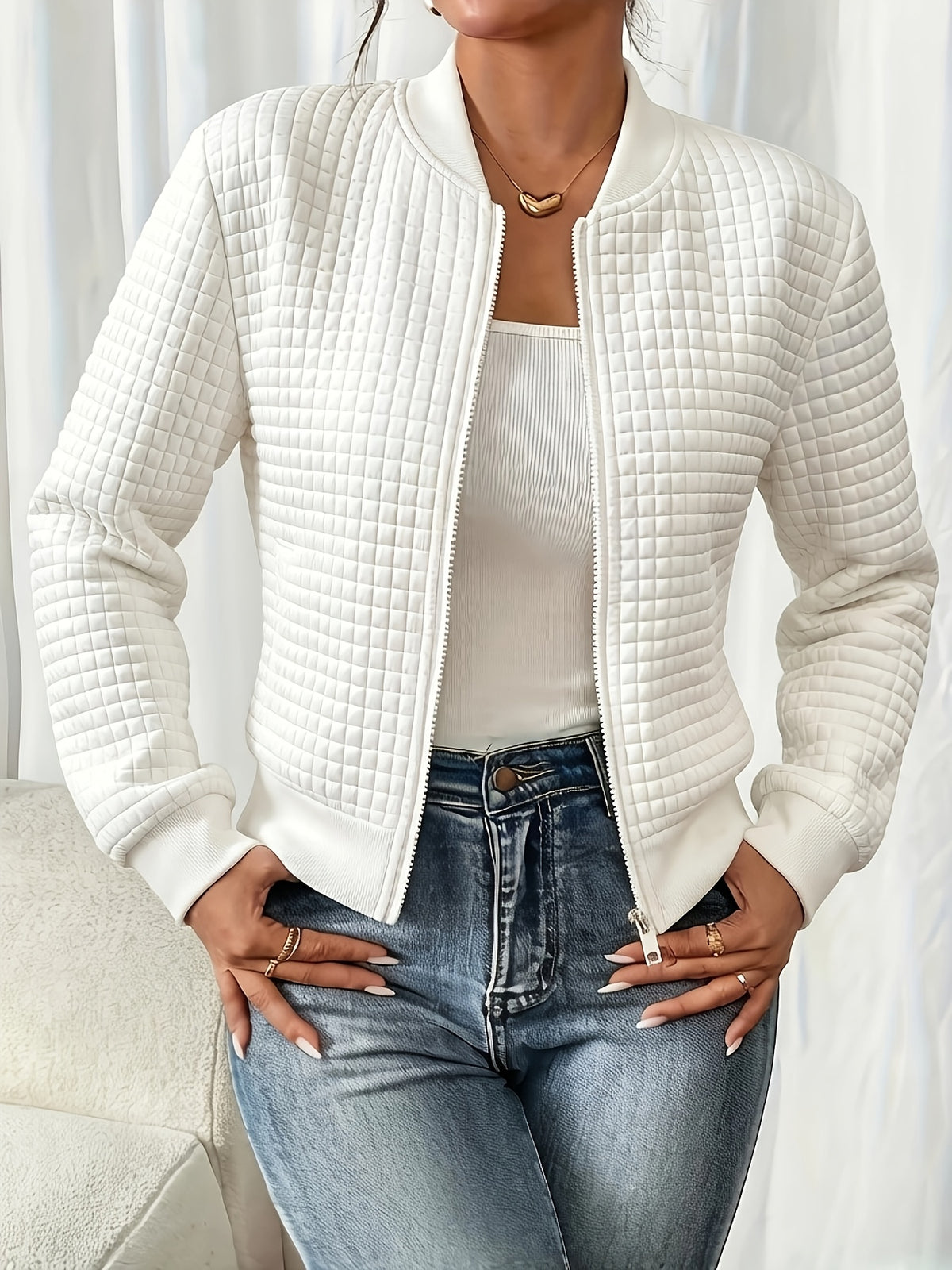 Miriam | Chaqueta Corta que No Marca la Barriga