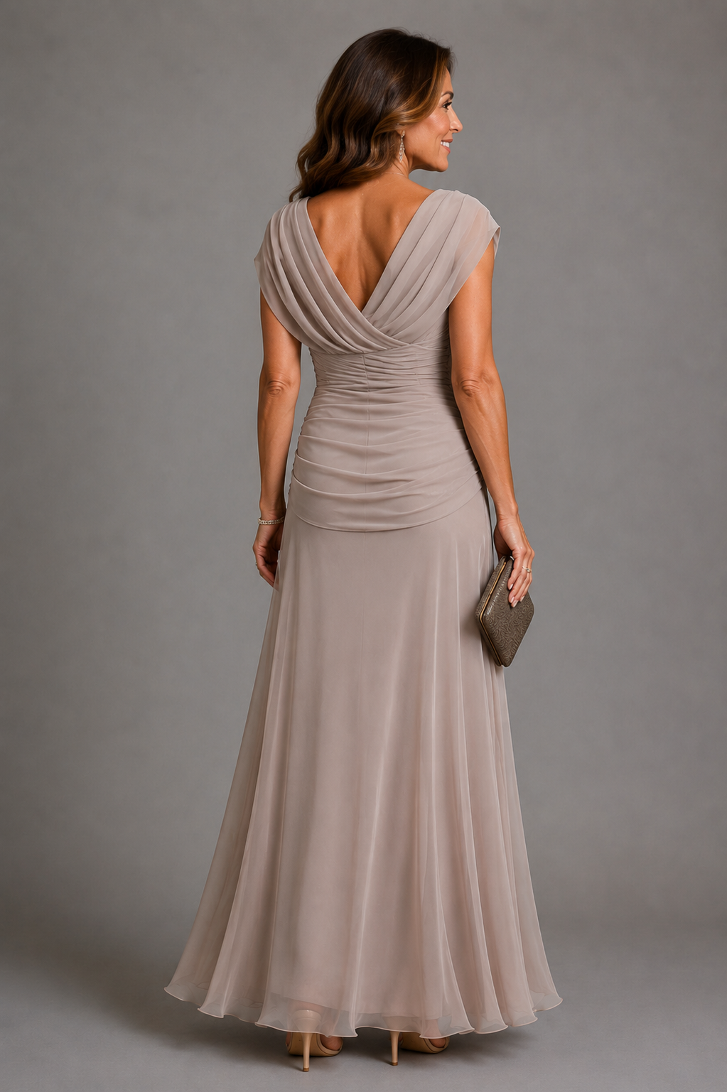 Naira | Vestido Largo Drapeado con Cuello Cascada
