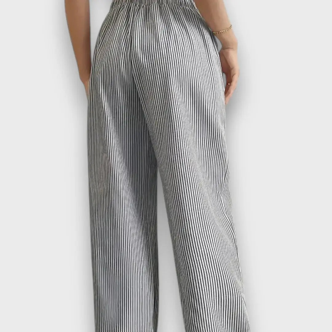 Karina – Pantalones de rayas finas