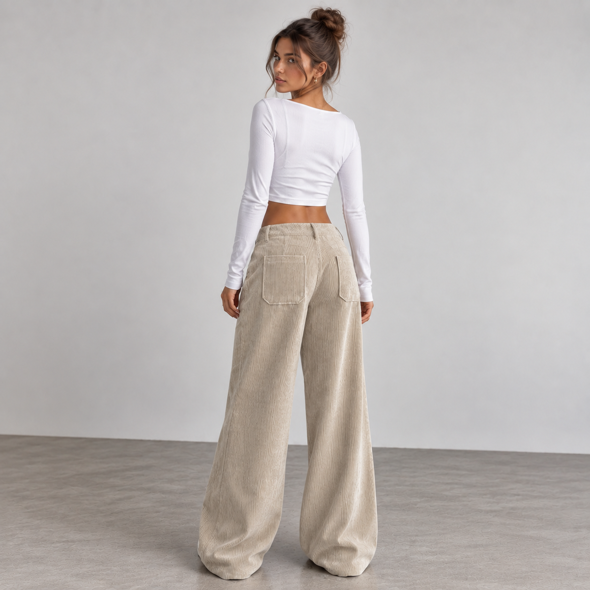 LAURA – Pantalón Ancho Con Bolsillos Delanteros