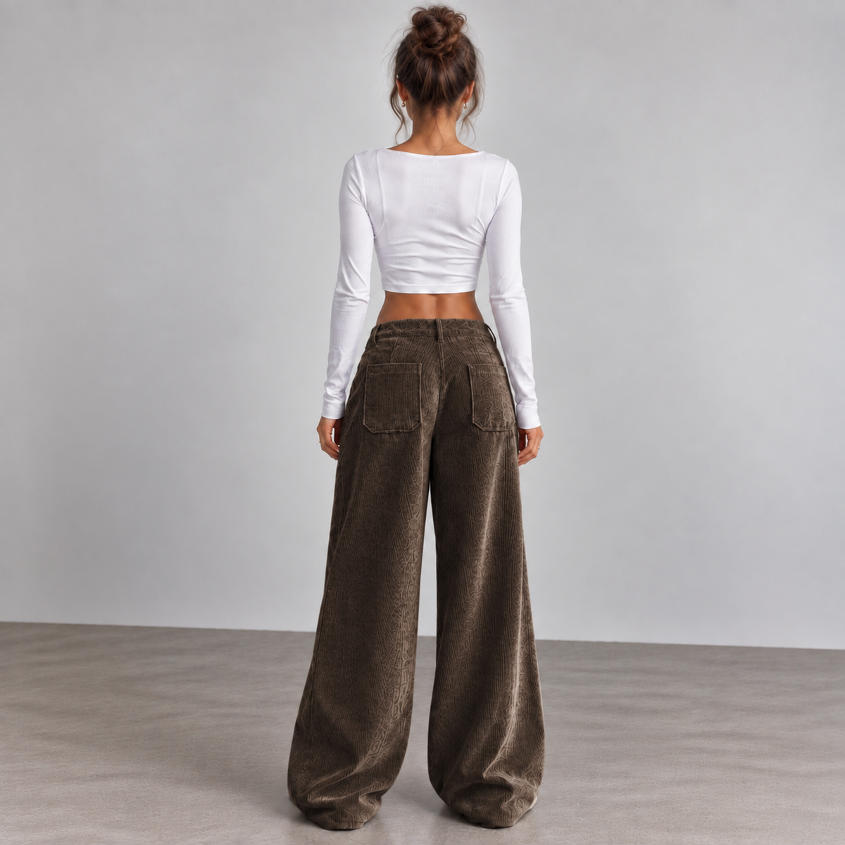 LAURA – Pantalón Ancho Con Bolsillos Delanteros