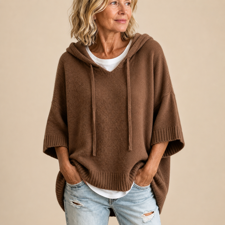 Poncho de Punto con Capucha en Marrón