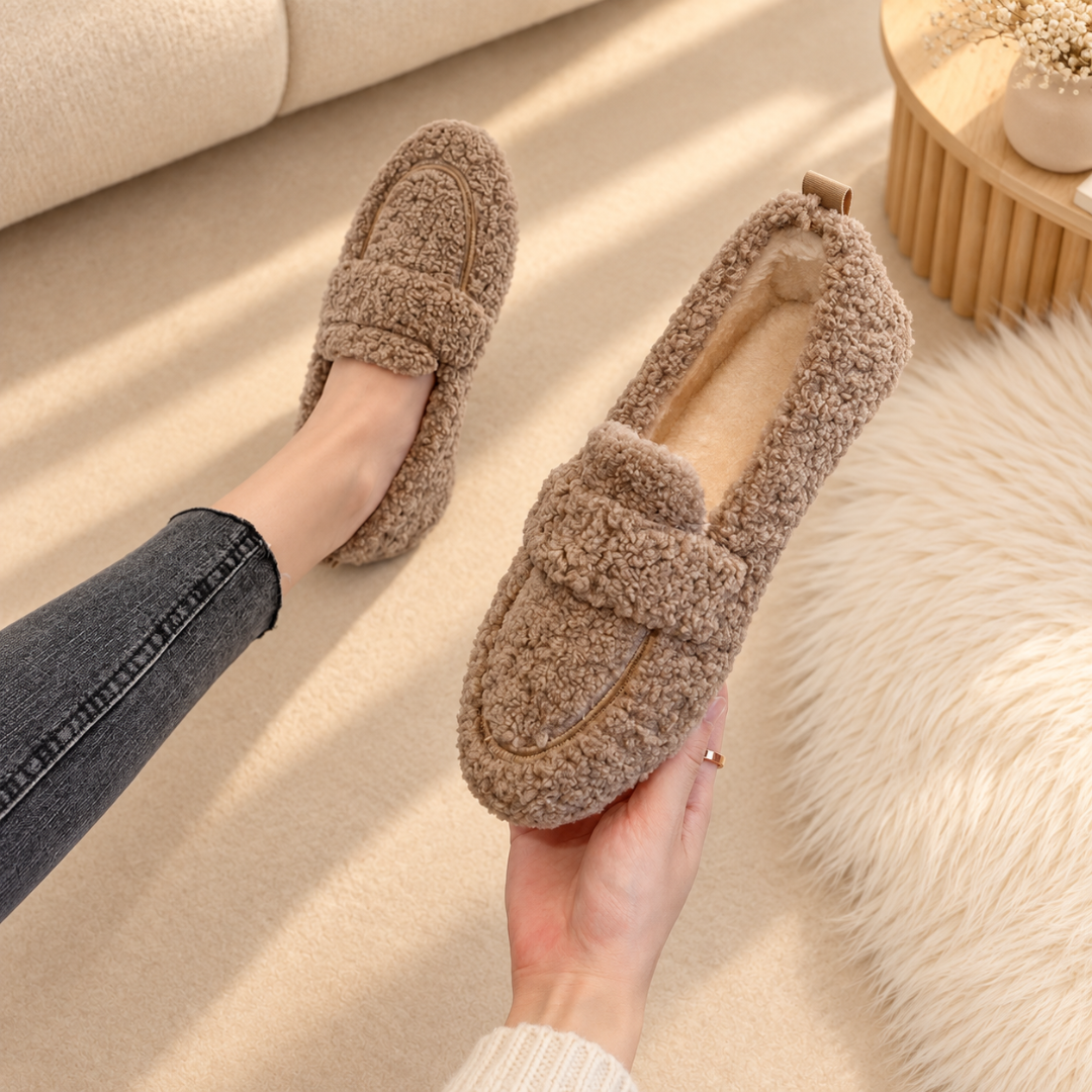 Juanita | Pantufla Mocasín con Suela Antideslizante