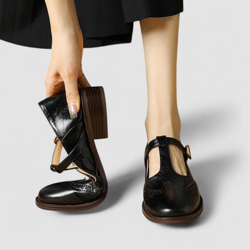 Rafaela | Zapato Mary Jane con Picado