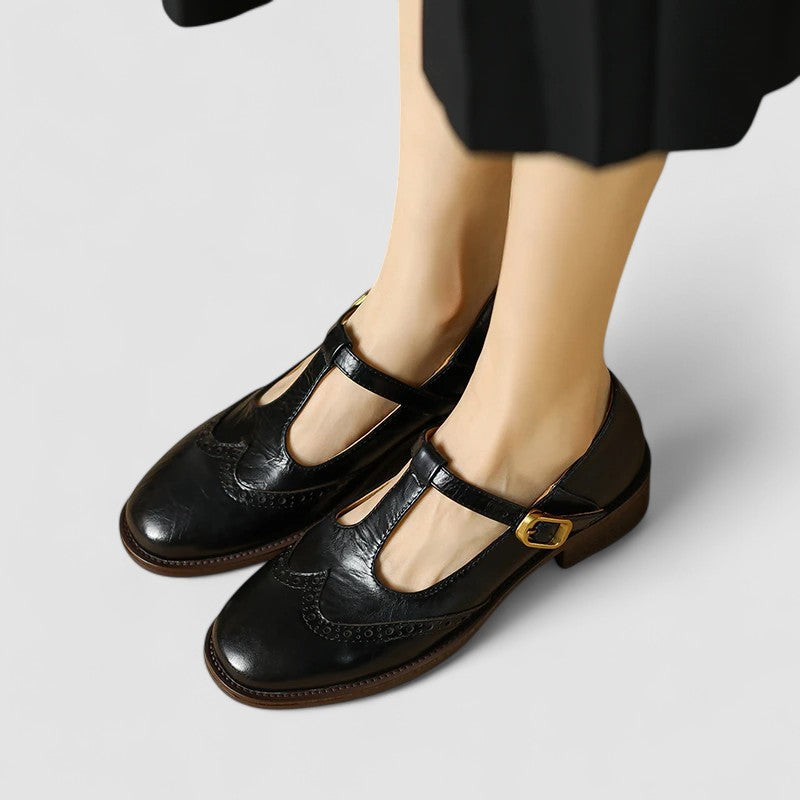 Rafaela | Zapato Mary Jane con Picado