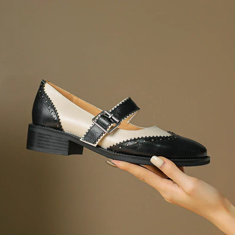 Carmina | Zapato Mary Jane Bicolor con Hebilla