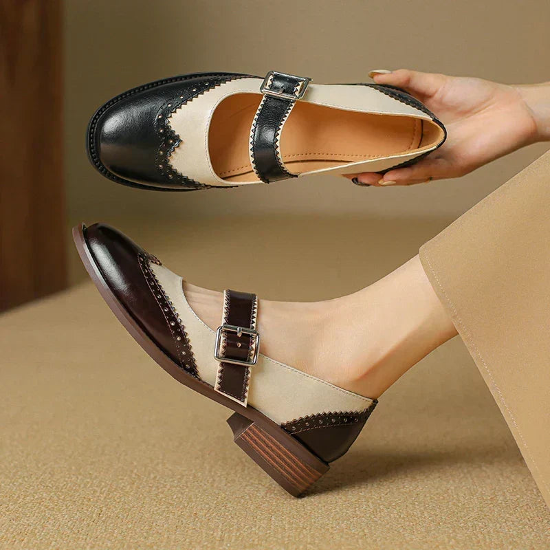 Carmina | Zapato Mary Jane Bicolor con Hebilla