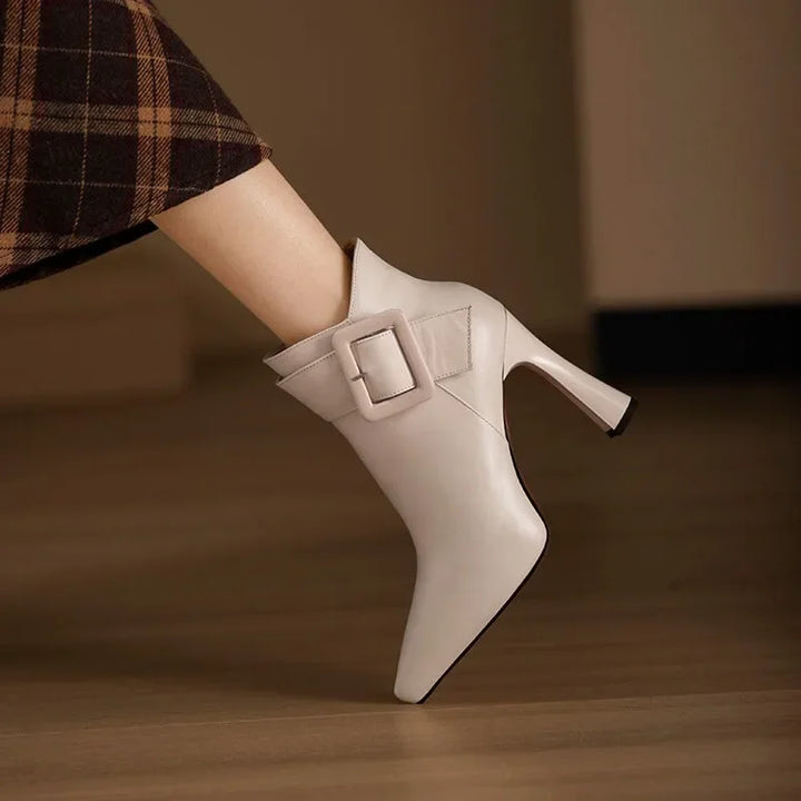 Aveline | Botines con Hebilla Elegante