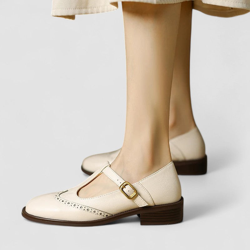 Rafaela | Zapato Mary Jane con Picado