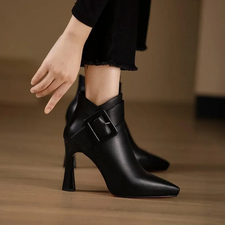 Aveline | Botines con Hebilla Elegante