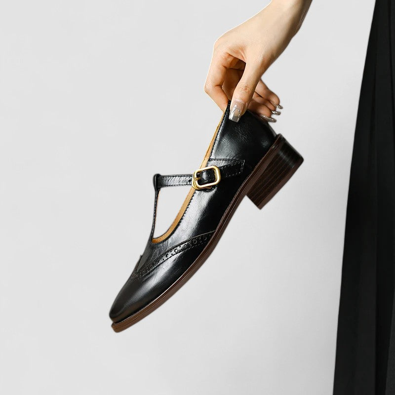 Rafaela | Zapato Mary Jane con Picado