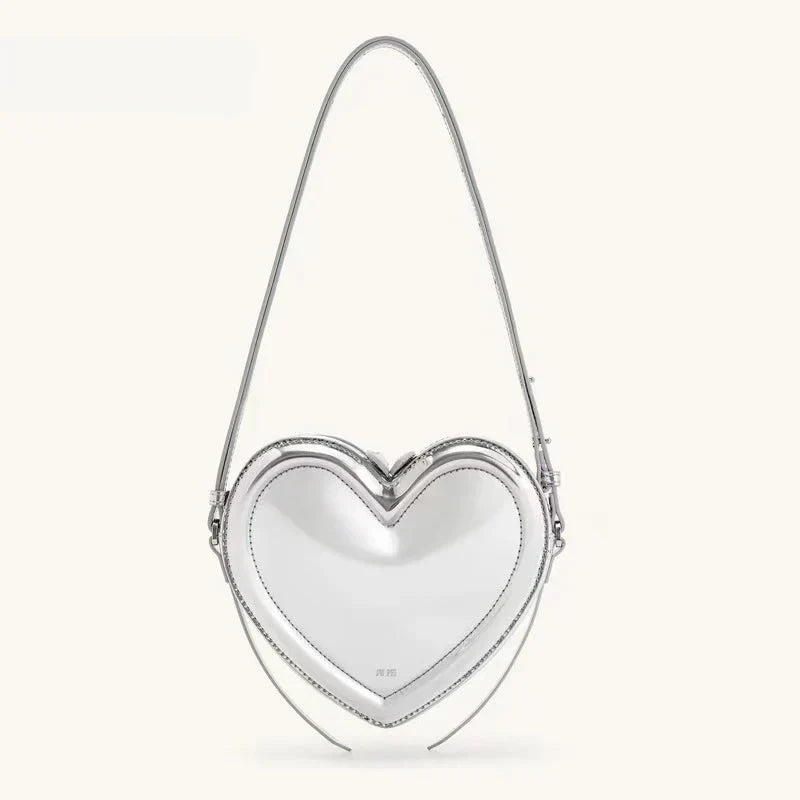 AMORE | Bolso bandolera con diseño corazón
