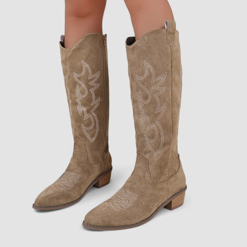 Clementina | Bota Alta Western Bordada