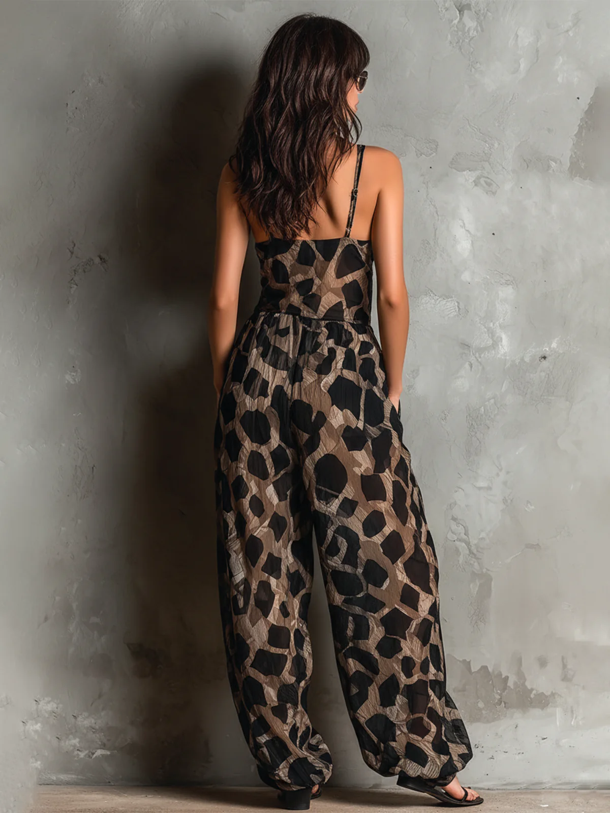 Bernarda | Mono Palazzo con Estampado Animal y Escote Halter