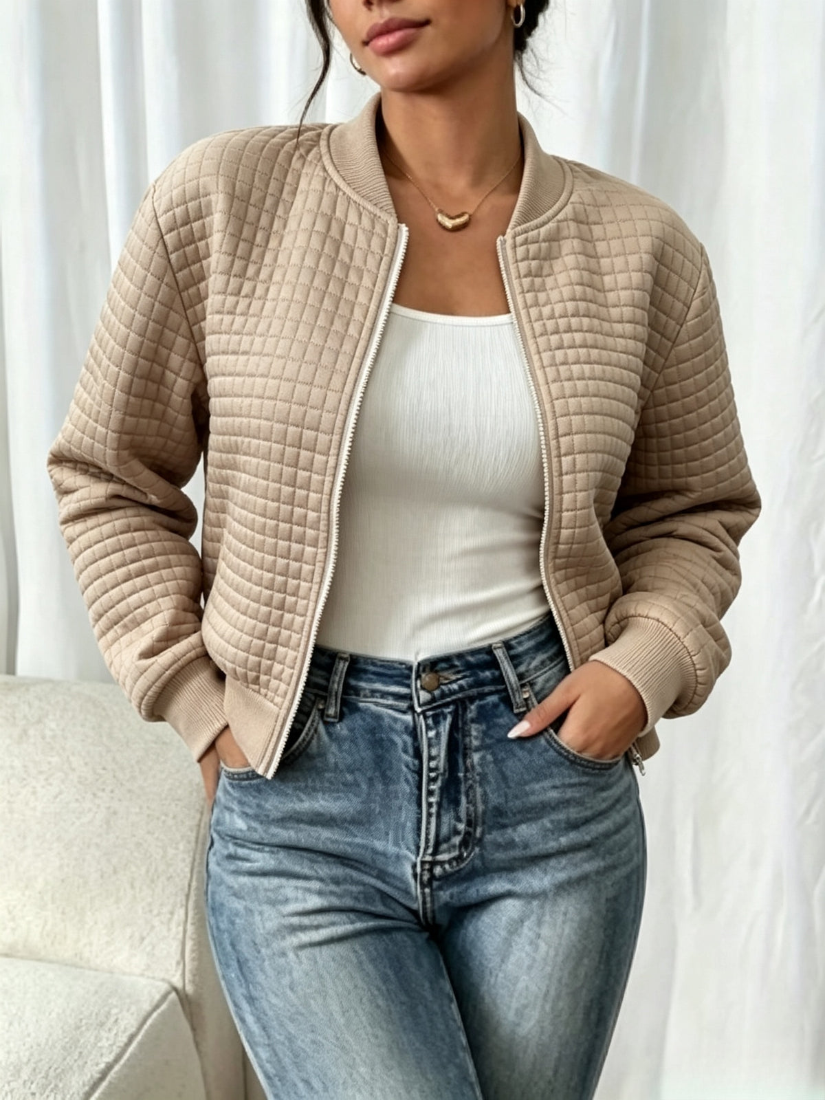 Miriam | Chaqueta Corta que No Marca la Barriga