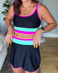 Myra | Elegante traje de baño de tres piezas con bloques de color
