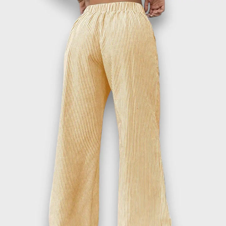Karina – Pantalones de rayas finas