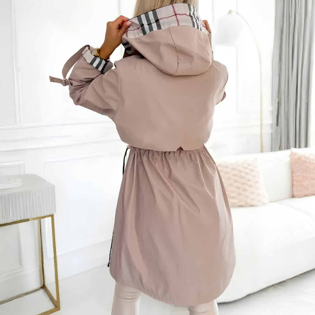 Assuntina | Abrigo Impermeable con Capucha y Cremallera