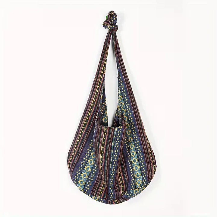 El espíritu bohemio de Maya | Bolso de hombro tejido