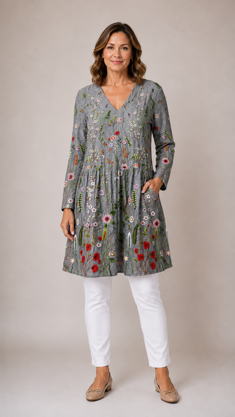 Blusa larga con escote en V, look completo