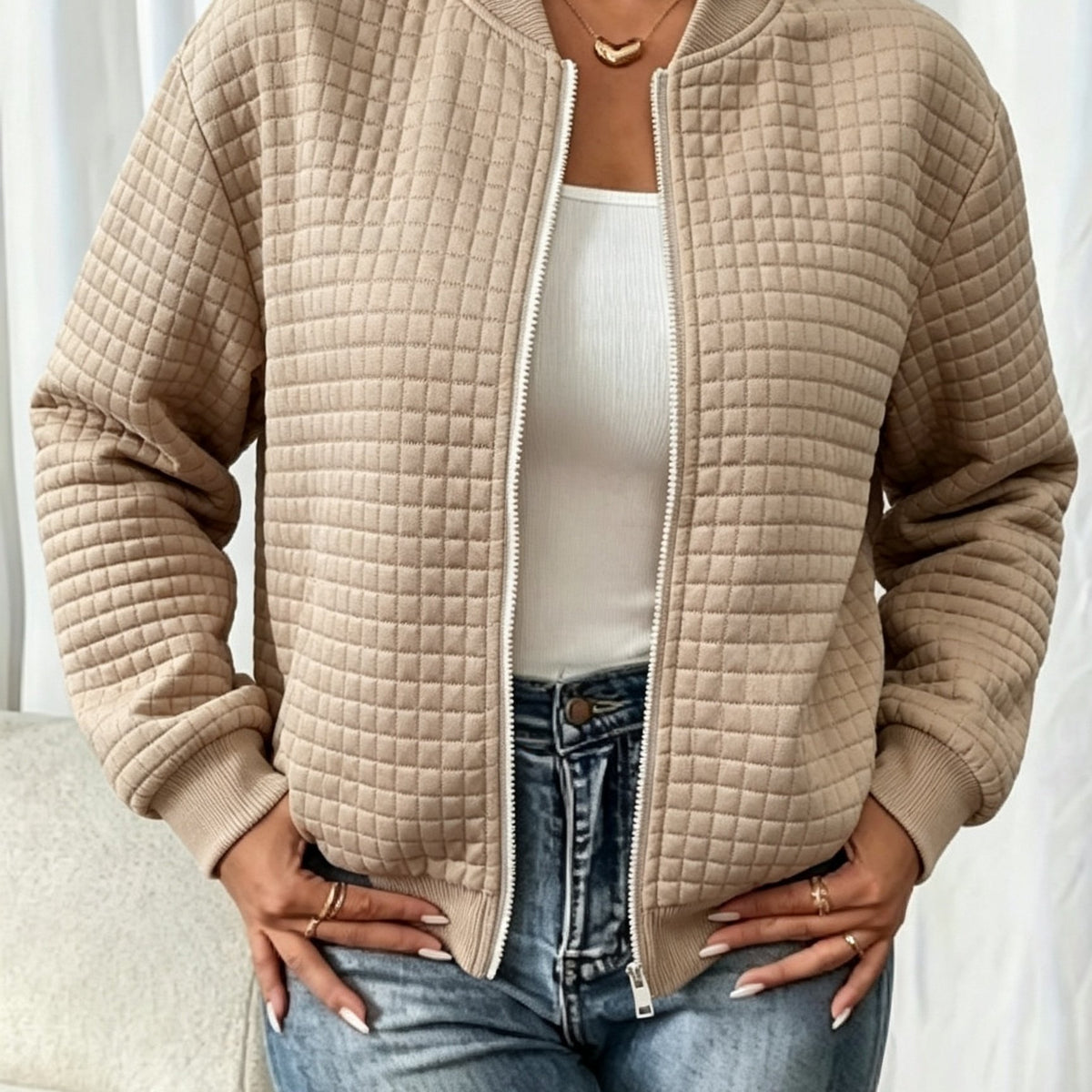 Miriam | Chaqueta Corta que No Marca la Barriga