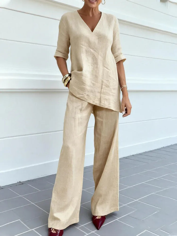 Susana | Conjunto de dos piezas con top de manga corta y pantalón recto