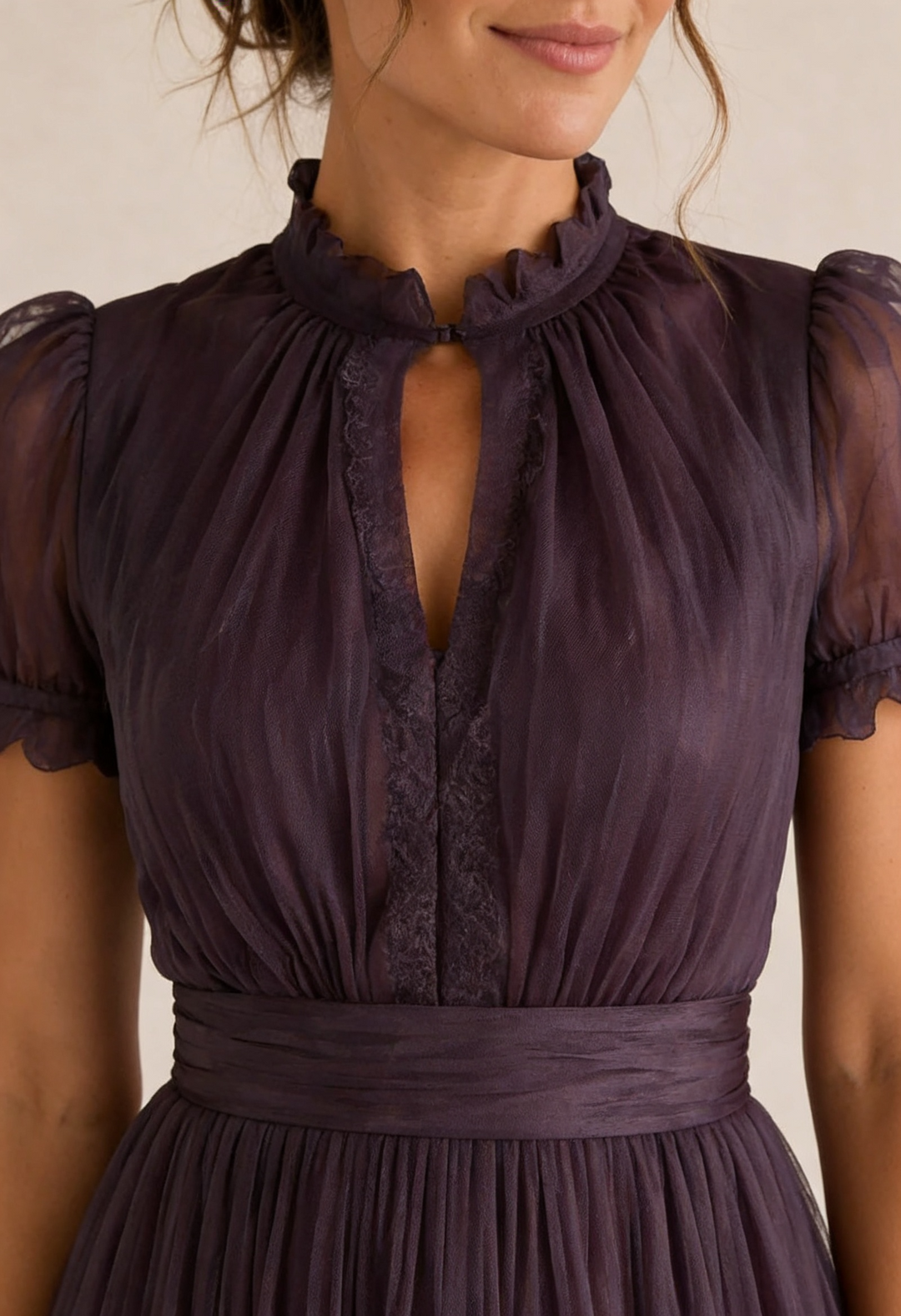 FLAVIA | Larga violeta con encaje