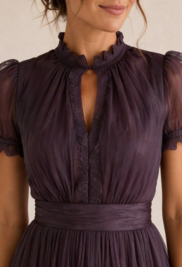 FLAVIA | Larga violeta con encaje