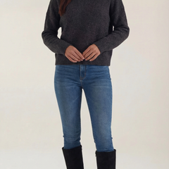 Andrea | Suéter de Cuello Alto Elegante