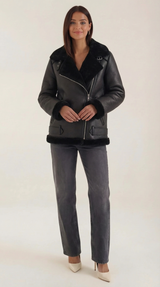 Christine | Chaqueta de forro polar con cinturón
