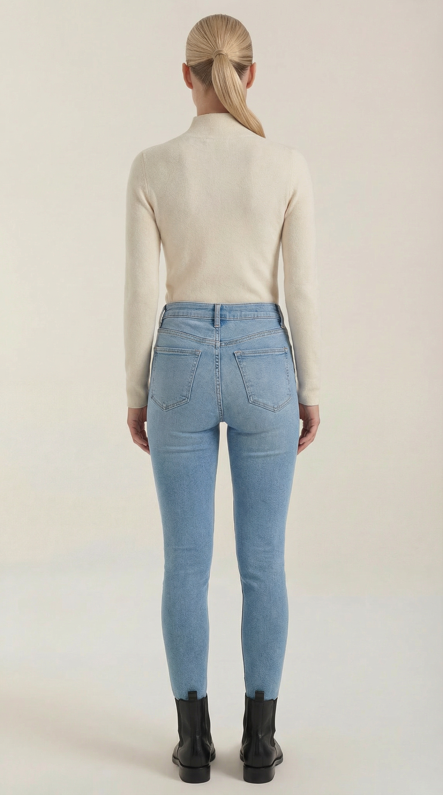 Constance | Top de Algodón de Cuello Alto