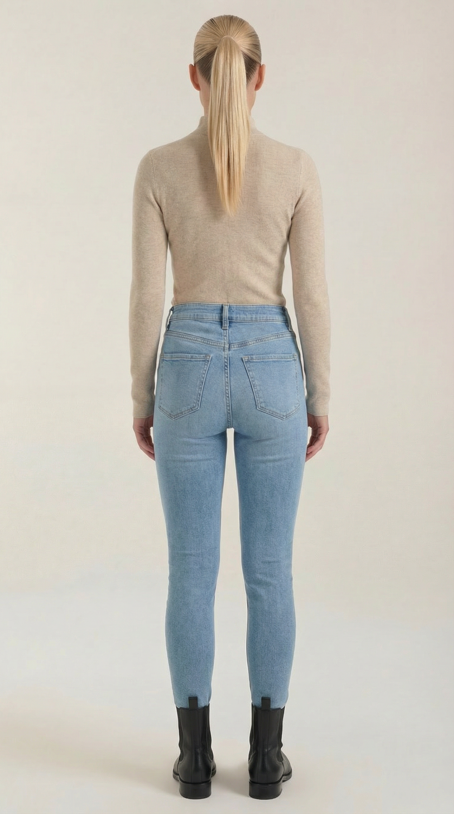 Constance | Top de Algodón de Cuello Alto
