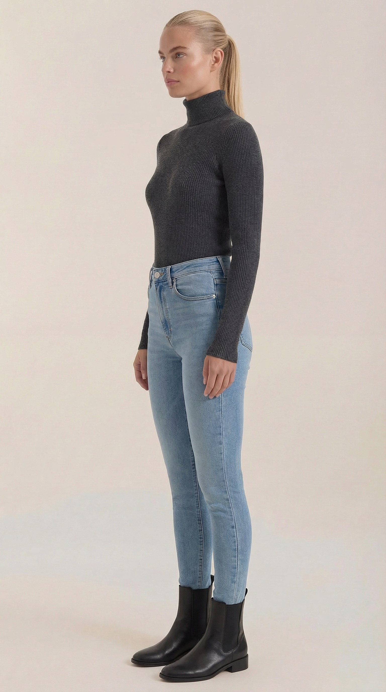 Constance | Top de Algodón de Cuello Alto