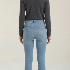 Constance | Top de Algodón de Cuello Alto