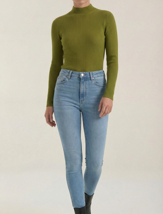 Constance | Top de Algodón de Cuello Alto