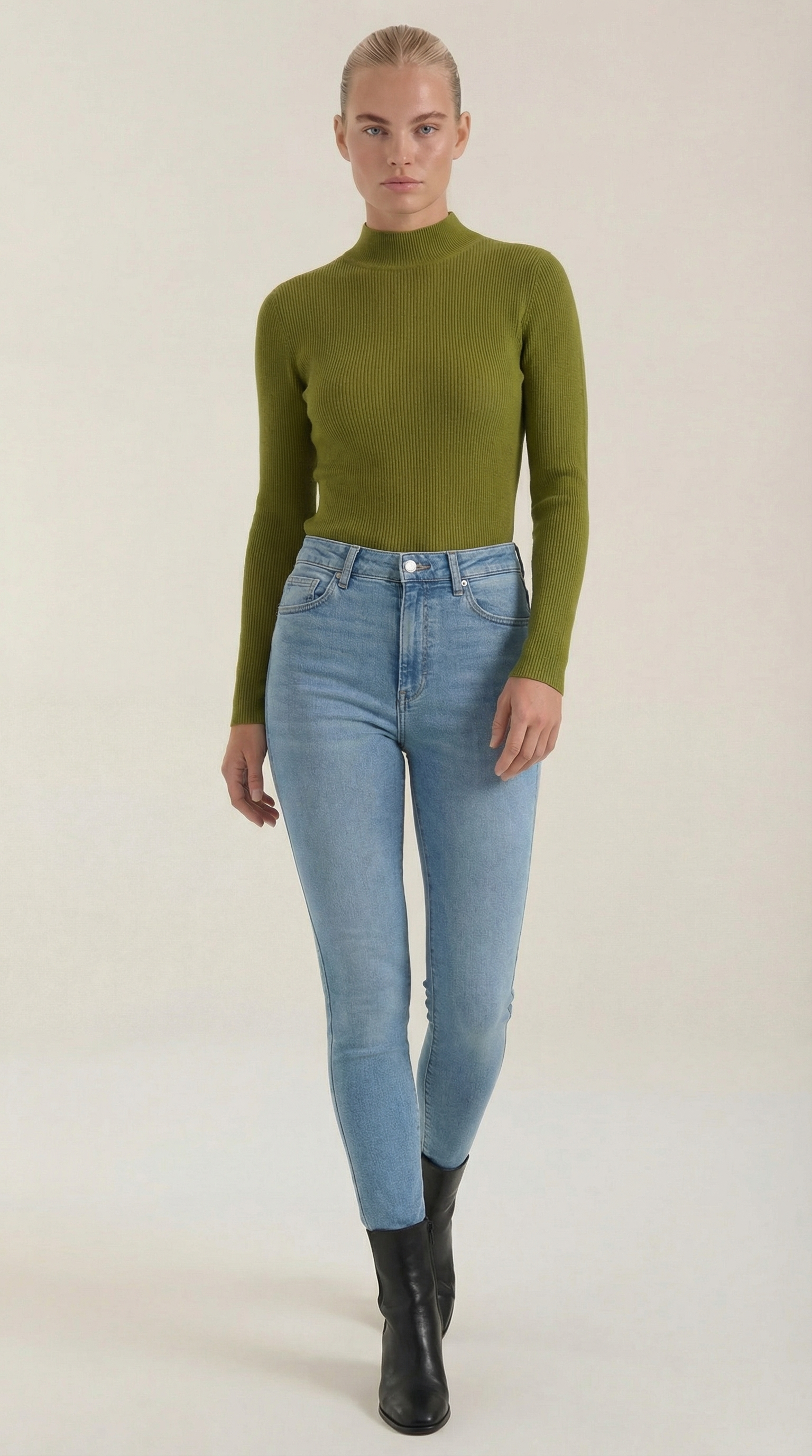 Constance | Top de Algodón de Cuello Alto