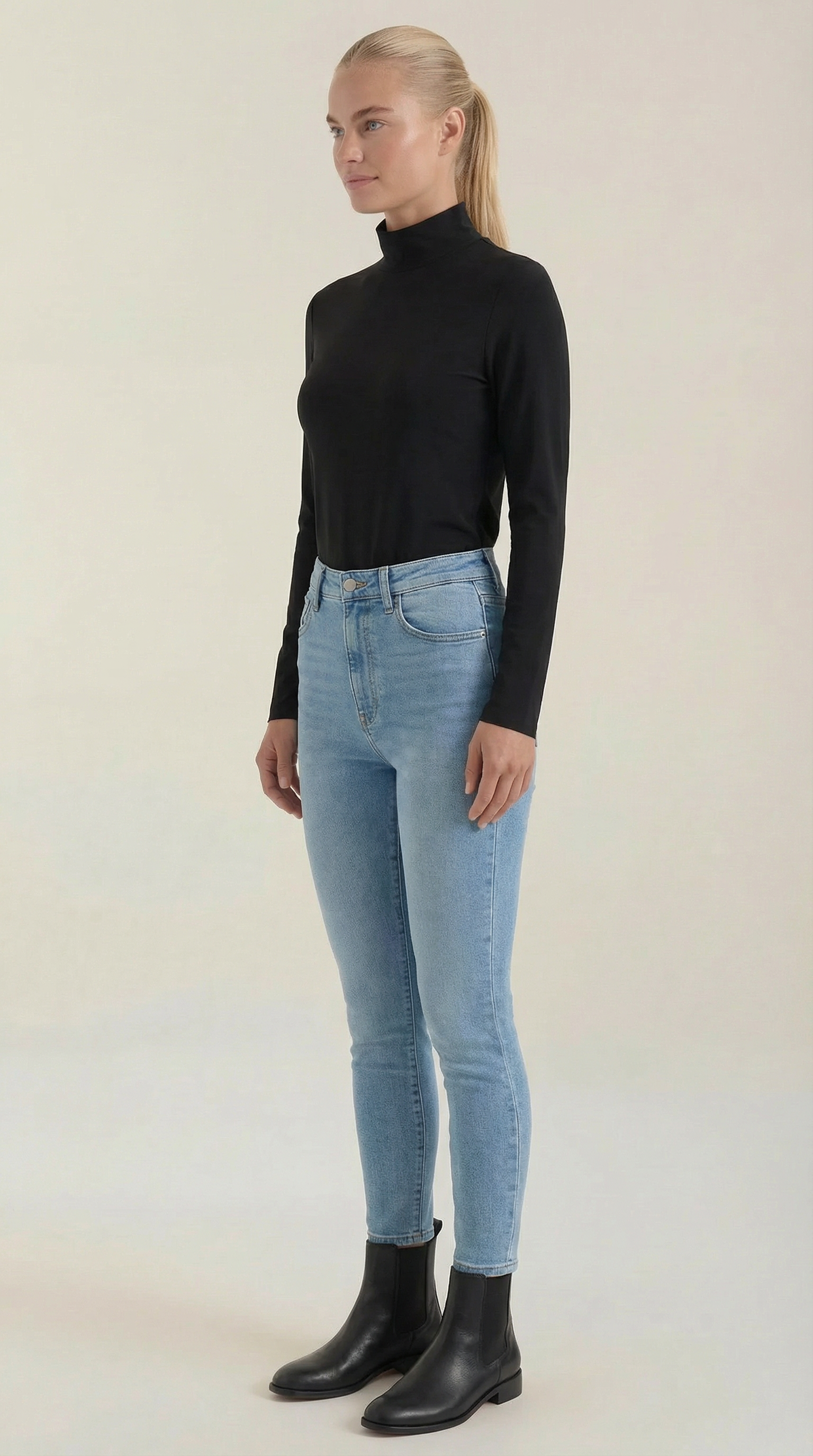 Constance | Top de Algodón de Cuello Alto