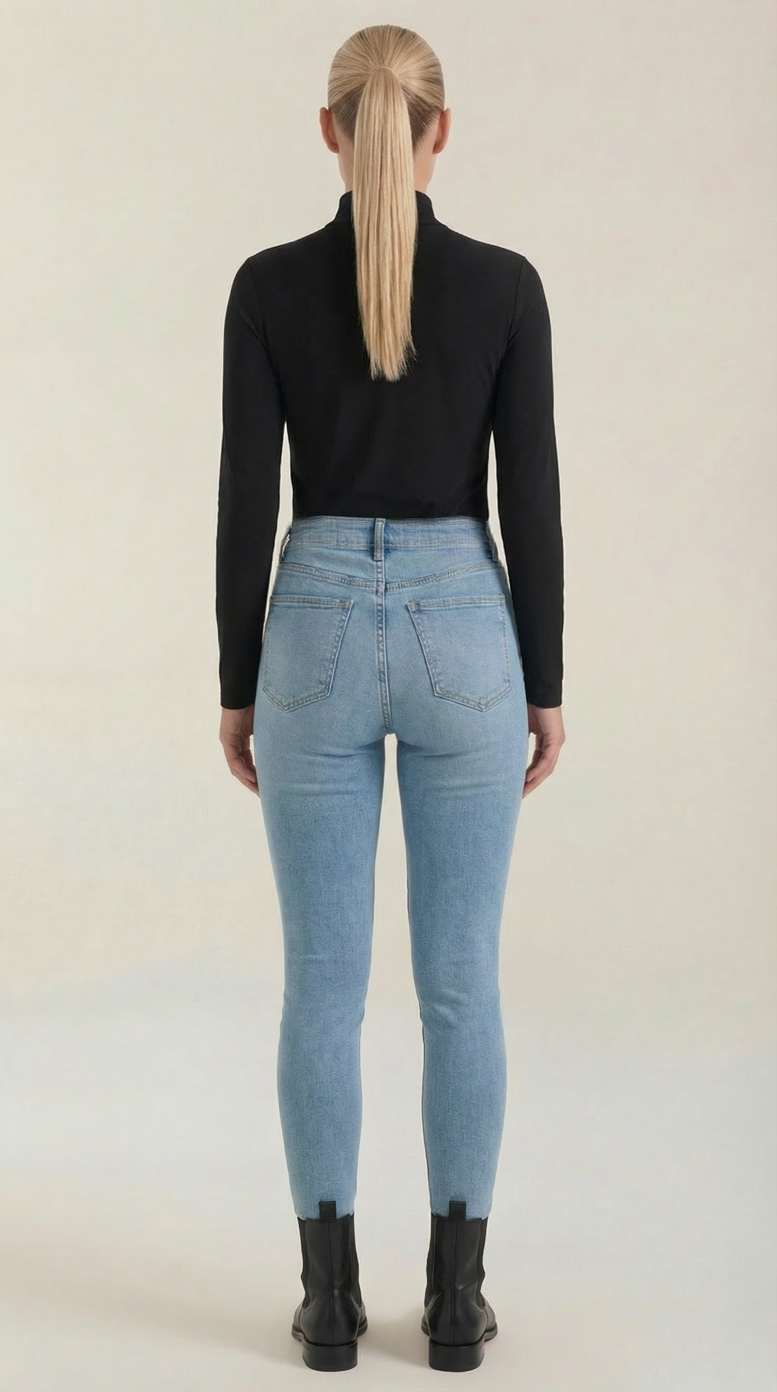Constance | Top de Algodón de Cuello Alto