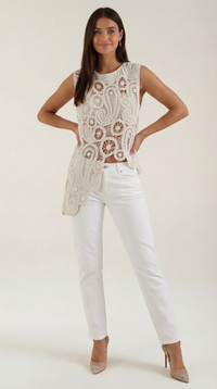 Delia | Blusa asimétrica con encaje