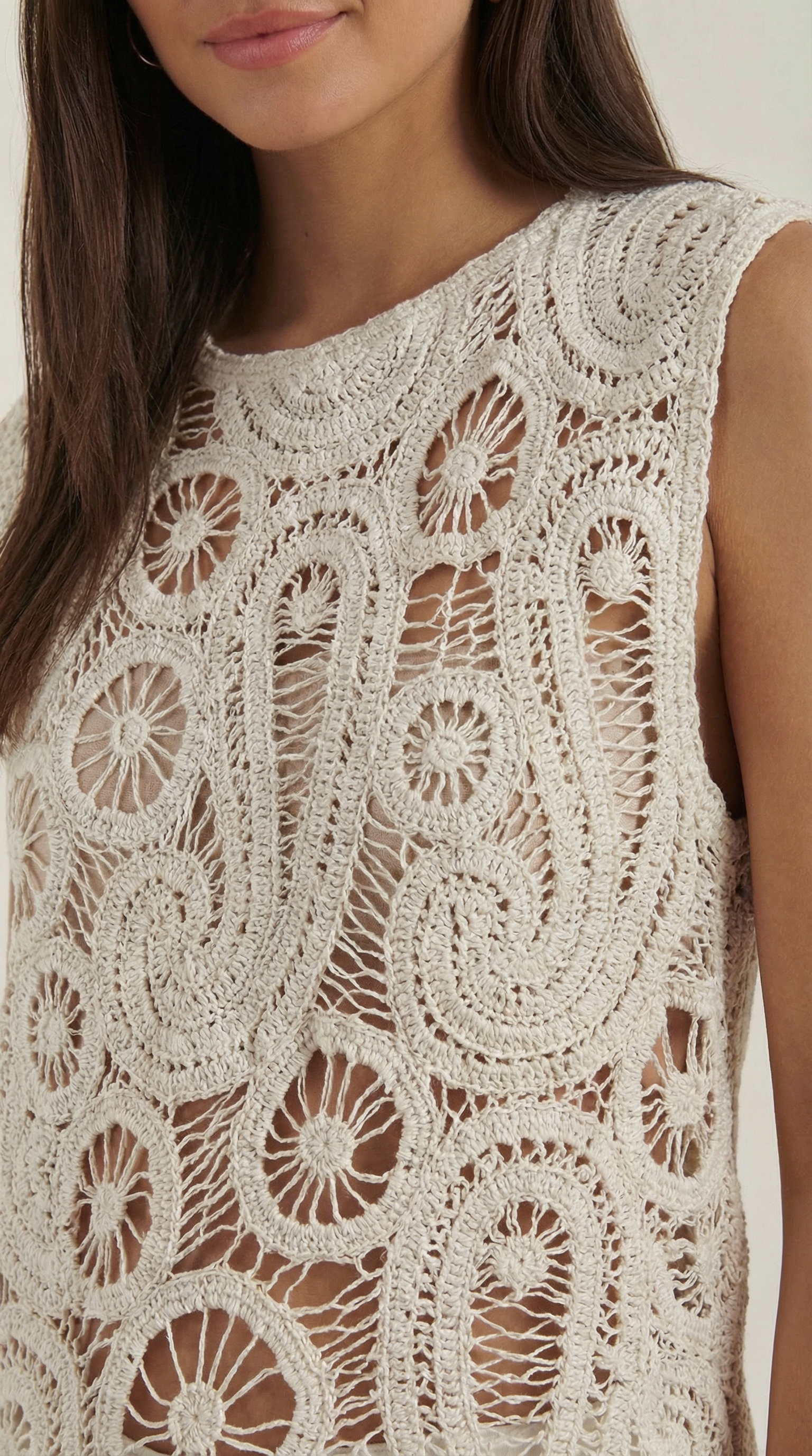 Delia | Blusa Asimétrica con Encaje