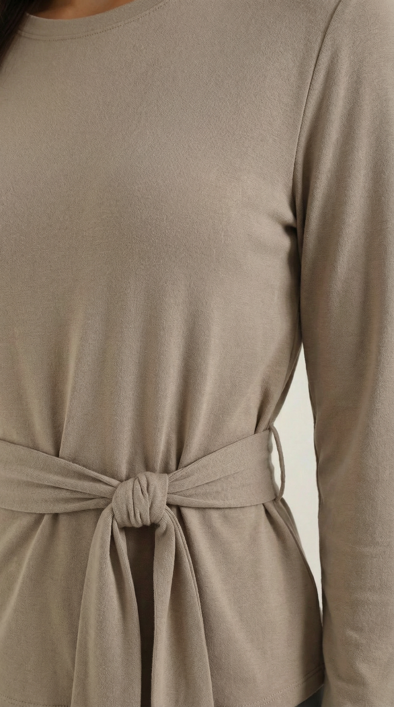Holly | Camiseta con Detalle de Nudo