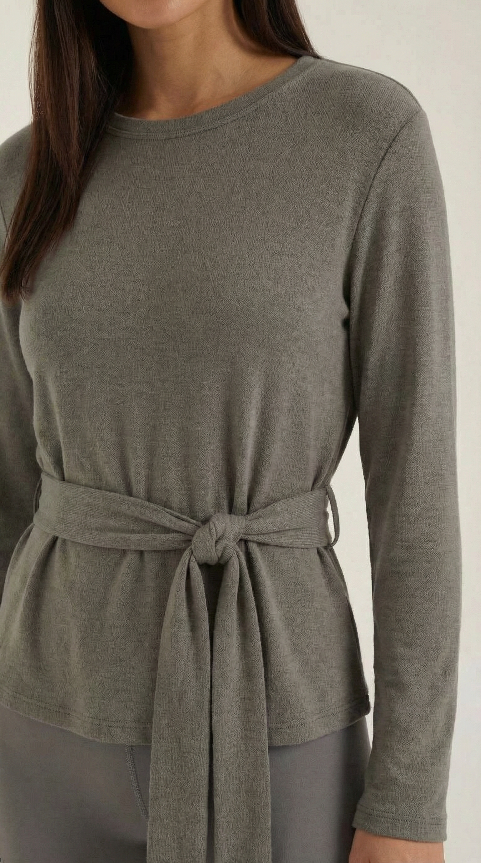 Holly | Camiseta con Detalle de Nudo